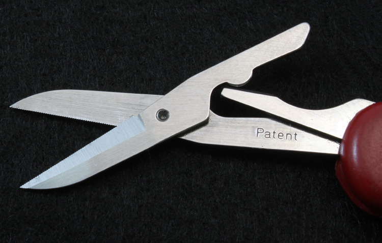 Wenger 65mm Back-spring Powered - Side-2